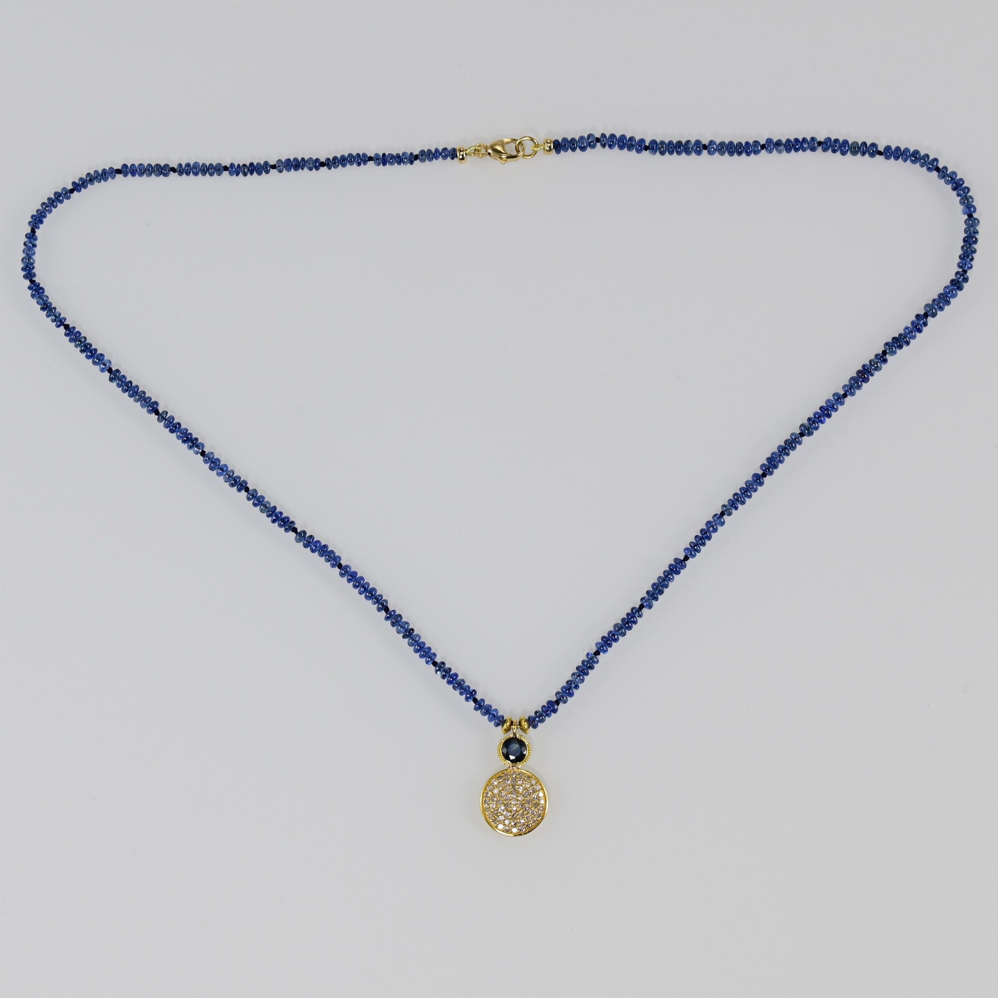 Fine Blue Sapphire beaded necklace with 18k gold, Diamonds
