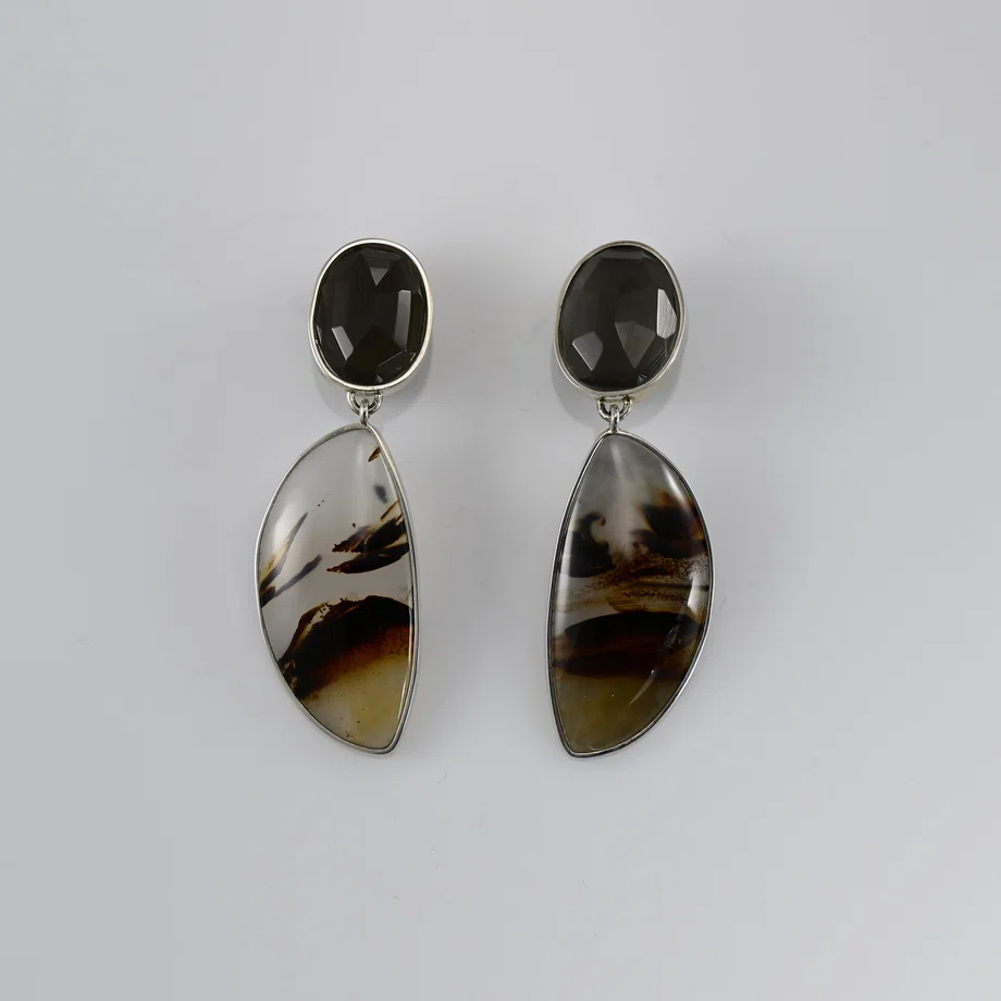 Spirited Montana and Grey Agate drop earrings in Silver